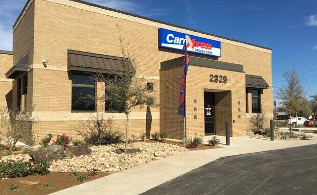 How Solv Helps CareXpress Urgent Care Seamlessly Connect with Patients and Balance Workloads Across Multiple Locations 