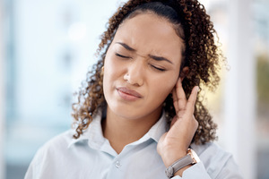 Ear Pain: Causes, How to Treat and How to Prevent